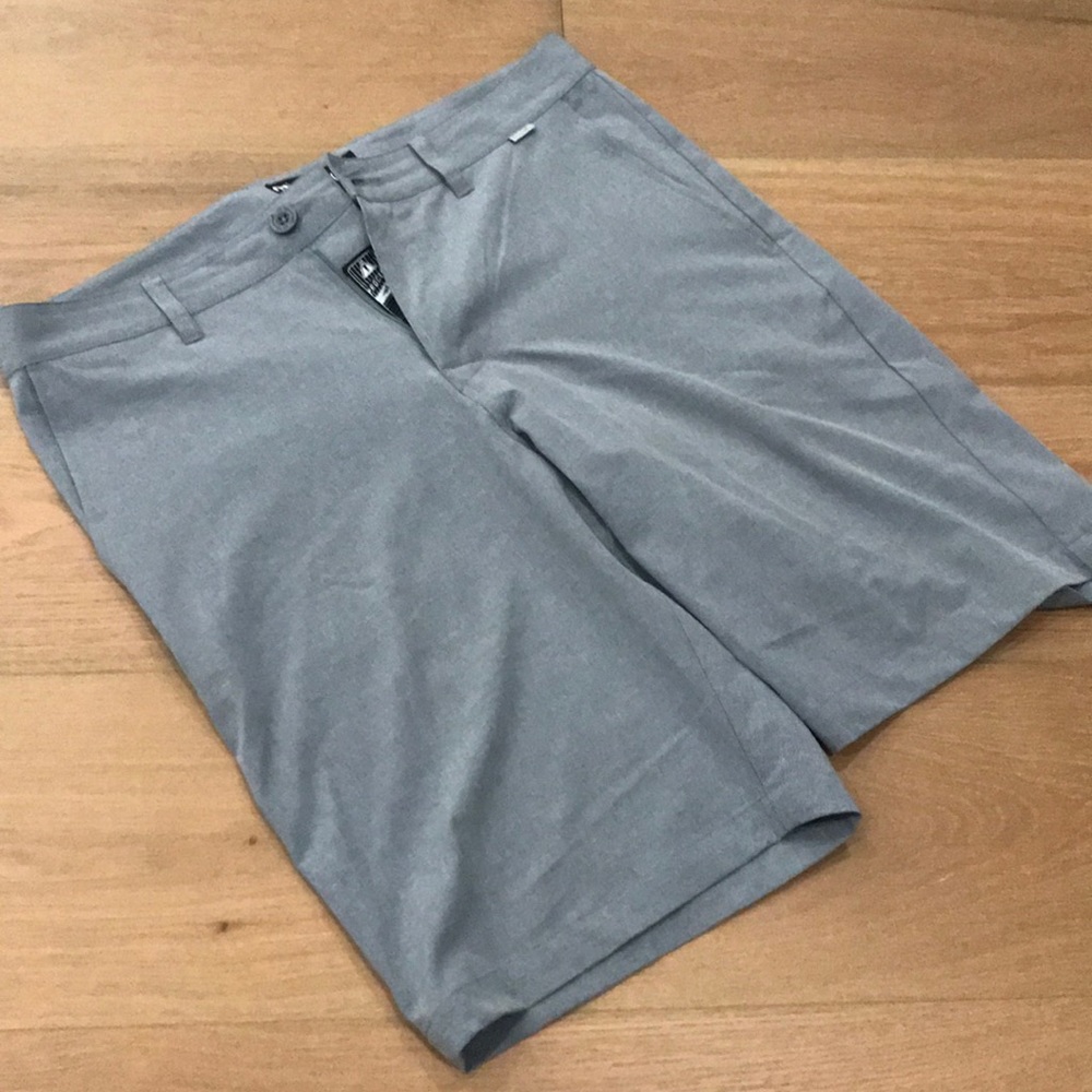 Mens Travis Matthews Shorts 32